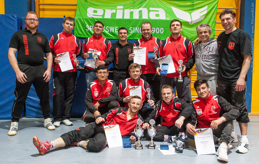 Das Ringer-Team der RED DEVILS Heilbronn bei den Württembergischen Meisterschaften in Musberg